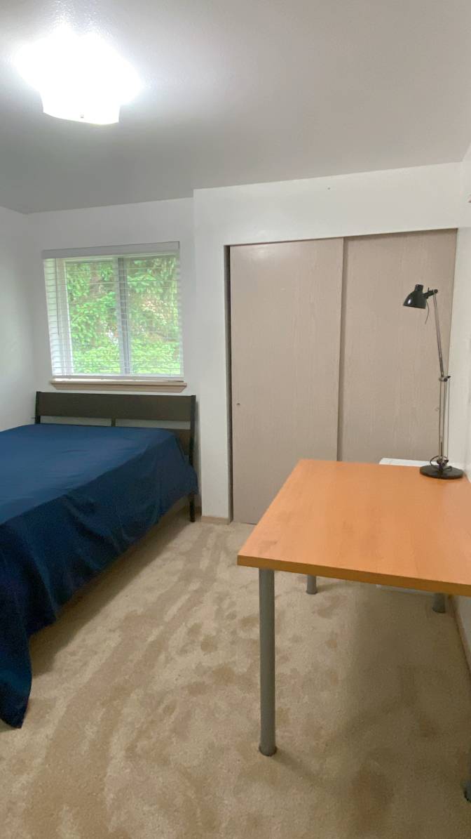 Cindy's room
