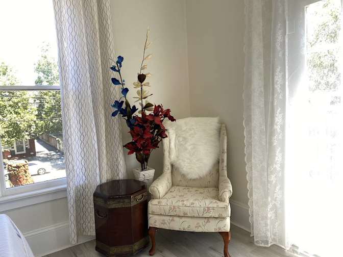 Raymond's room