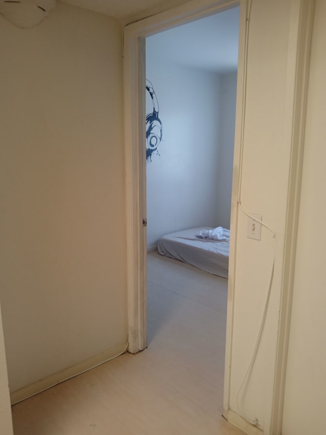 Anthony Dale's room