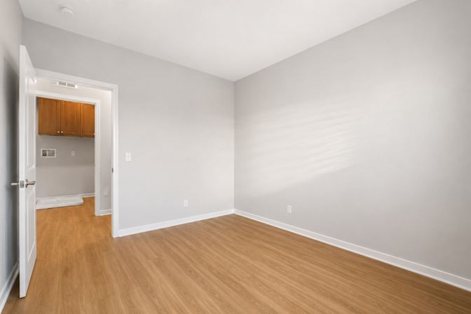 Loui's room