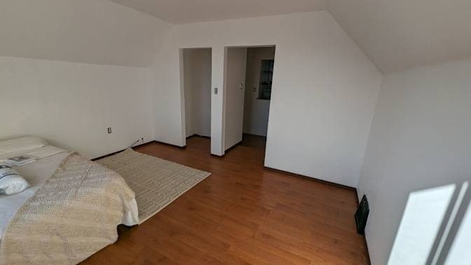 Saga's room
