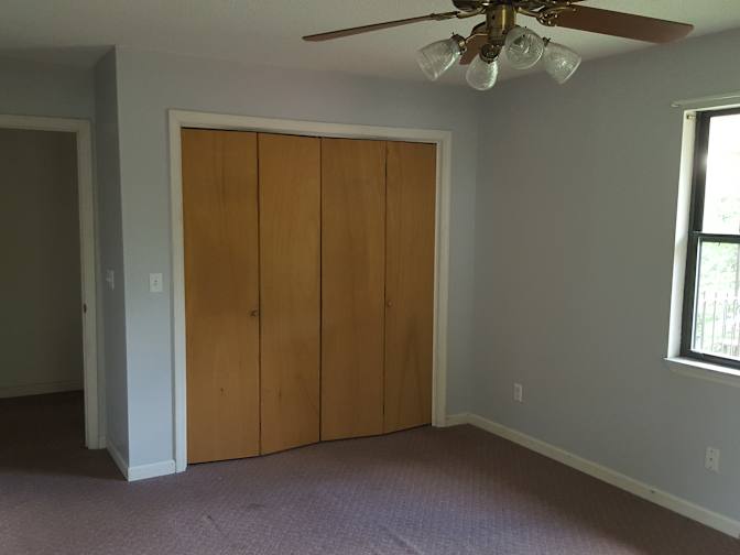 Beverly Voiles's room