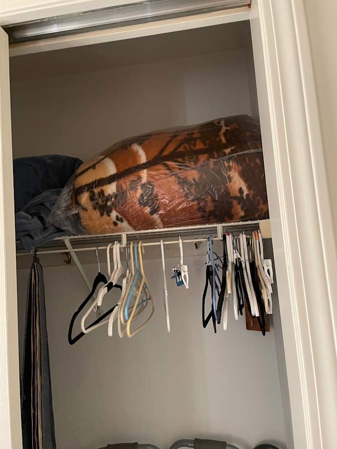 leonard's room