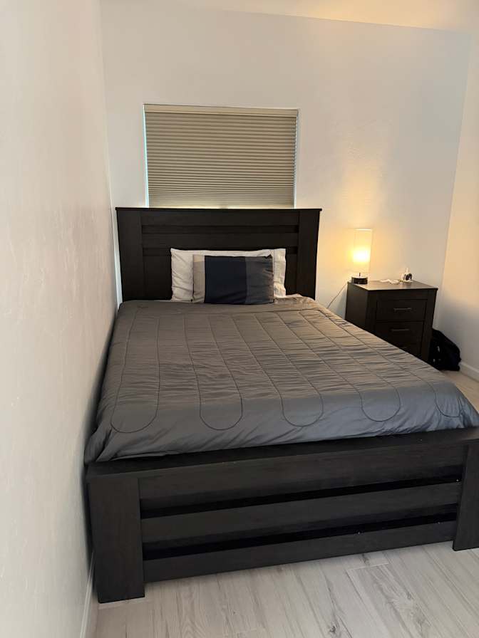 Jodee meddy's room