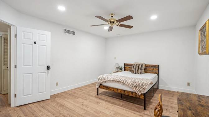 PadSplit's room