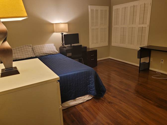 Anny's room