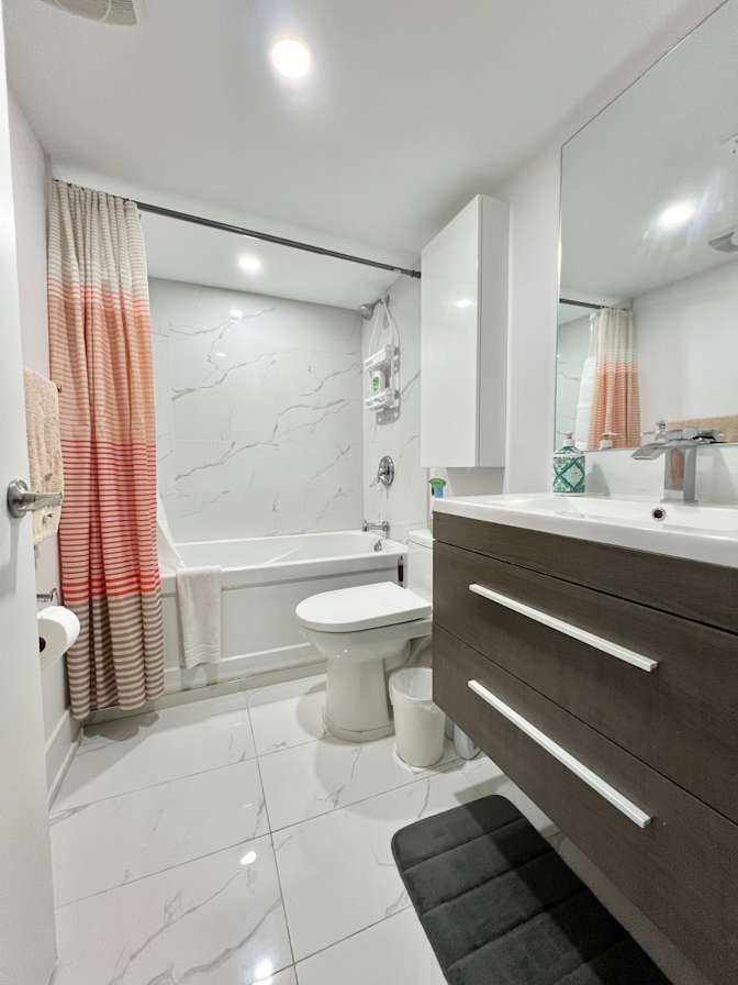 Mark Kay's room