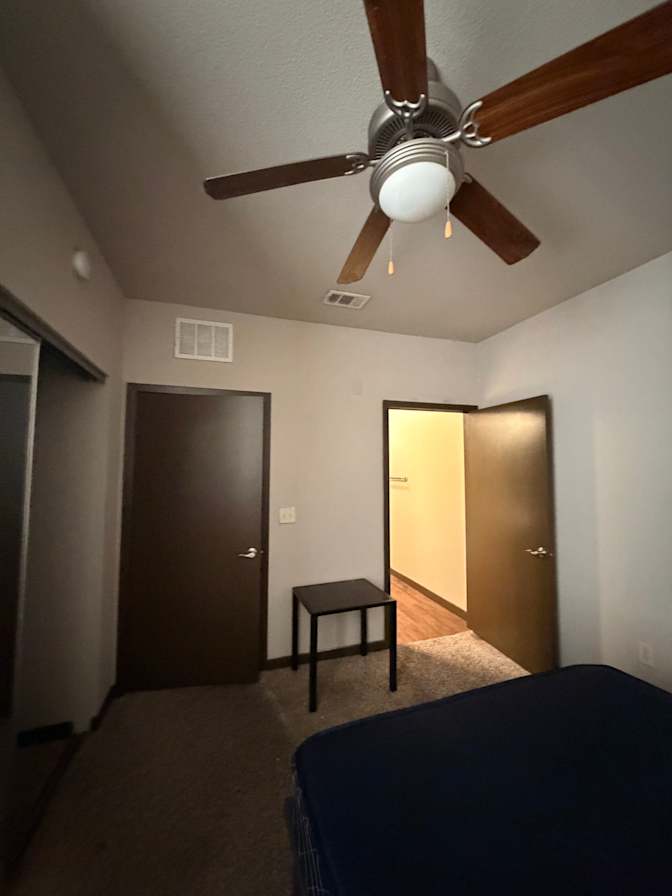 victoria's room