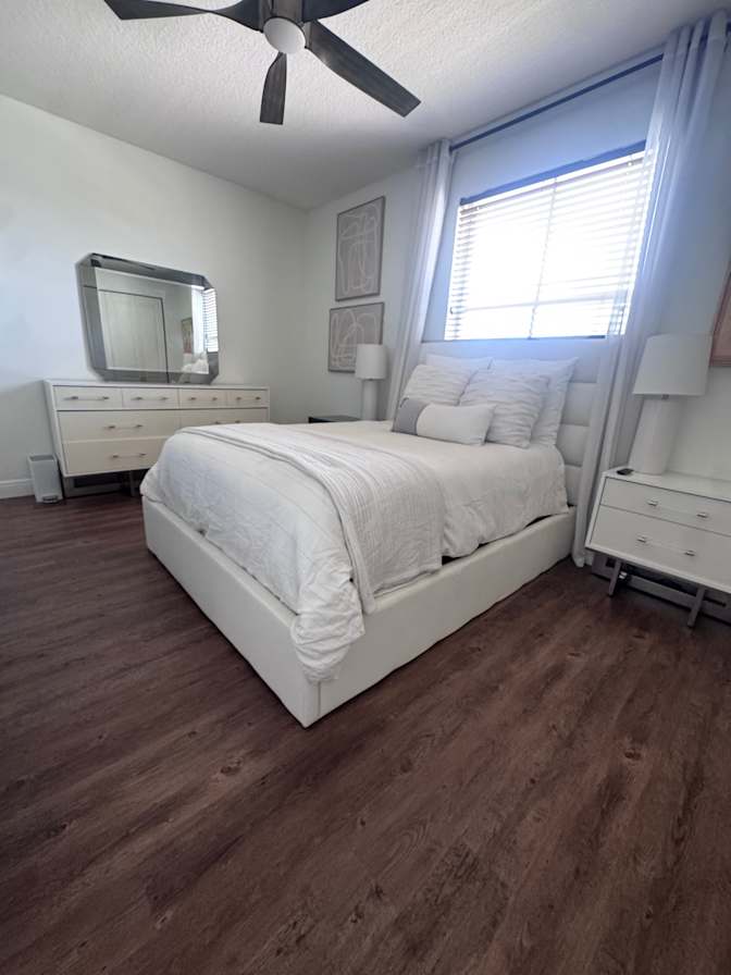 Jennifer's room