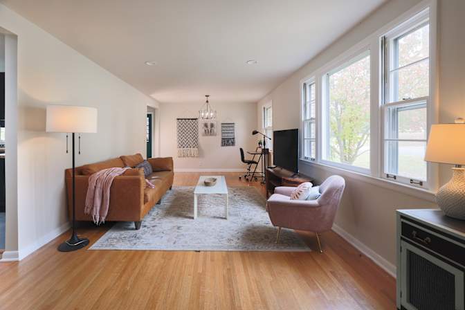 Morgan Hall's room