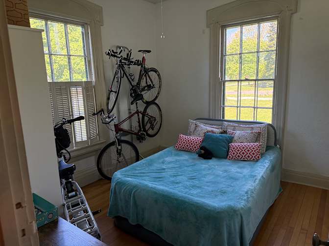 Steve's room