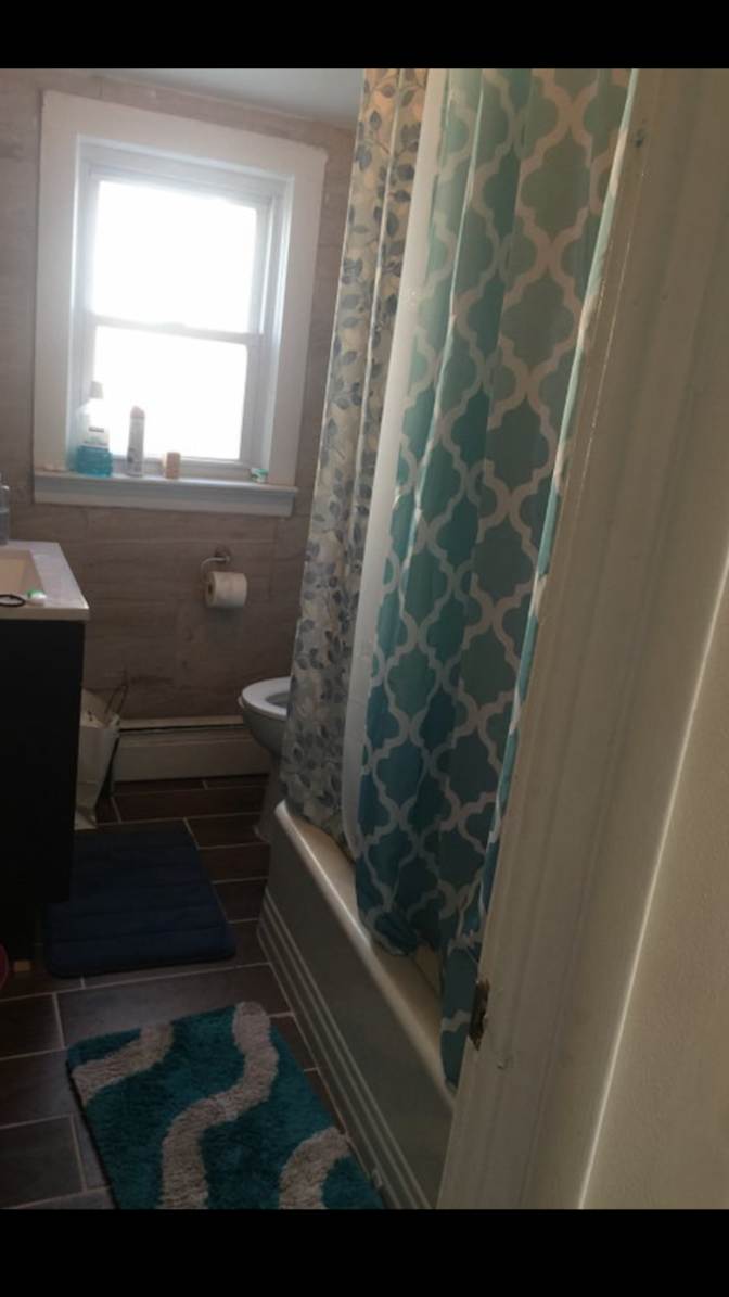 Jen's room