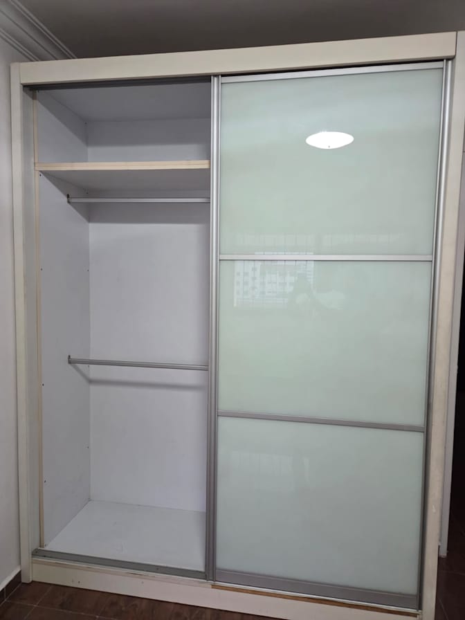 moorthy's room