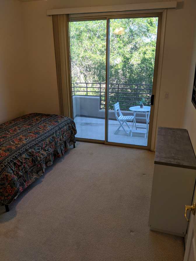 eitan's room