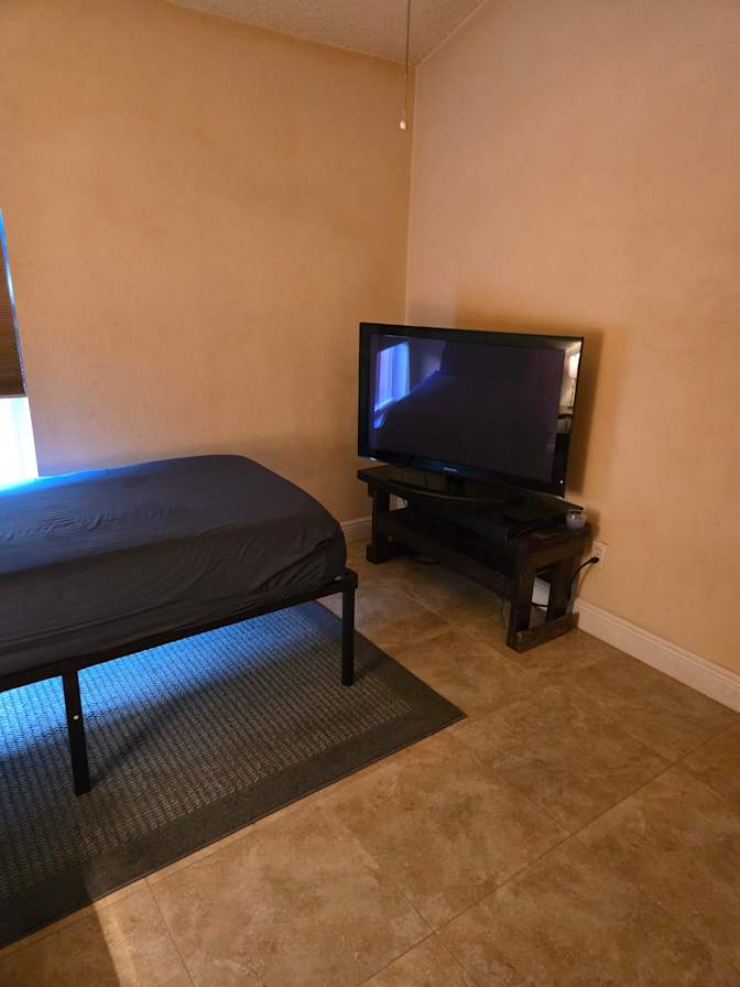 Rick Ahlers's room
