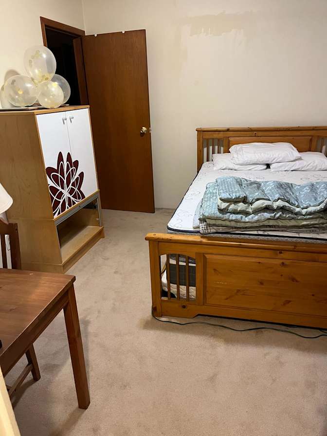 Suzanne Villeneuve's room