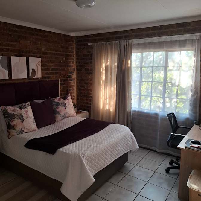 Sisipho Mbangeleli's room