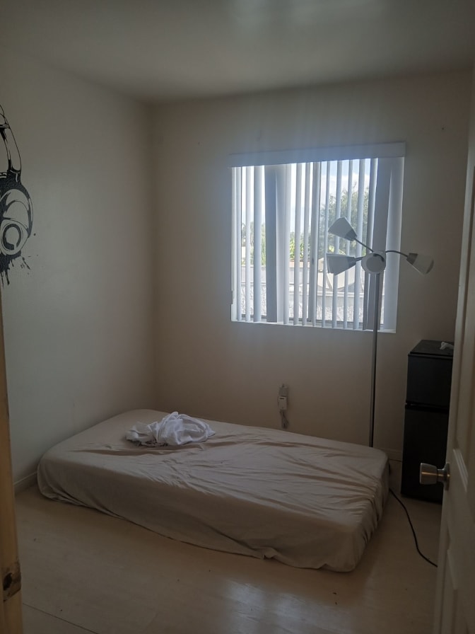 Anthony Dale's room