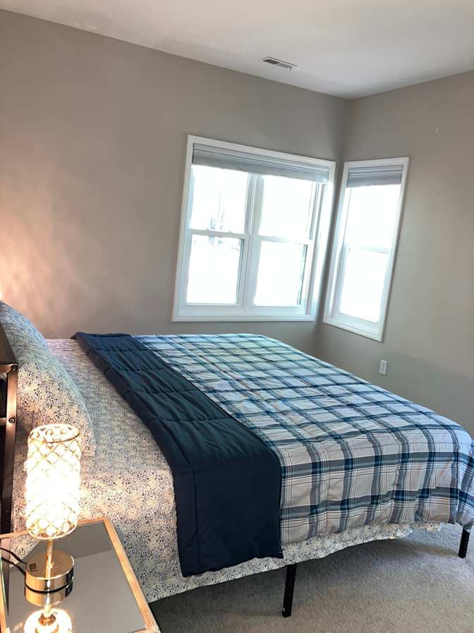Alcove Rooms's room