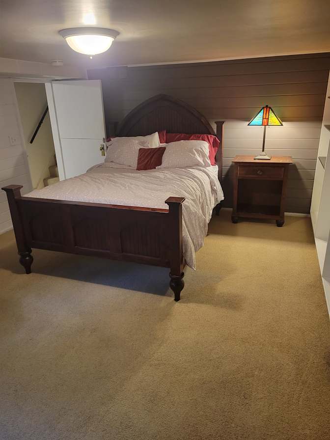 steve's room