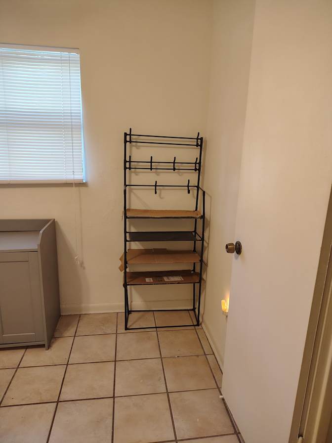 James Glen Thuener's room