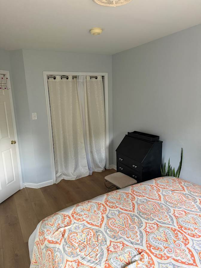 Nedeye's room