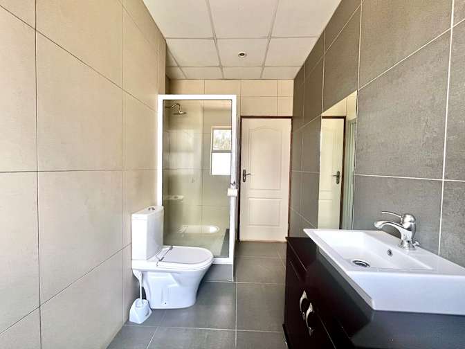 Kuan Wen Ting's room