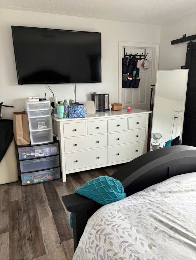 Shannon's room