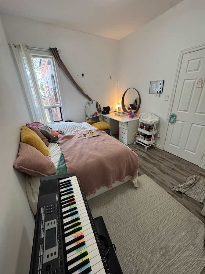 S's room