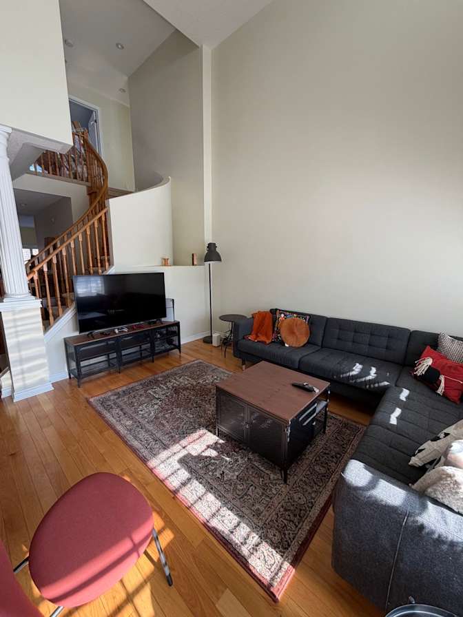 Parastoo Lalani's room