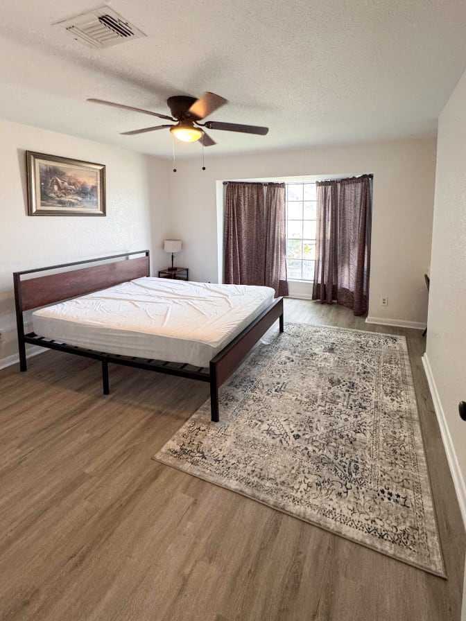 PadSplit's room