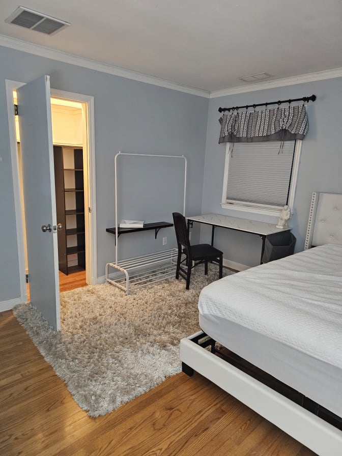 Franco's room