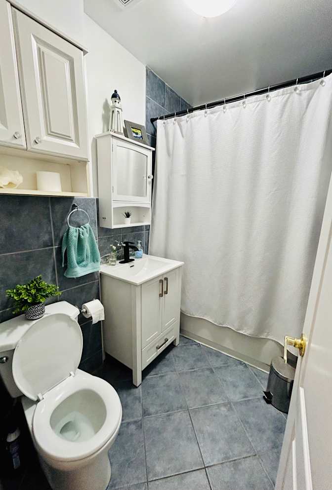 Adrianna & Gary's room