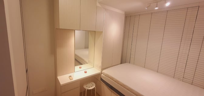 Dave's room