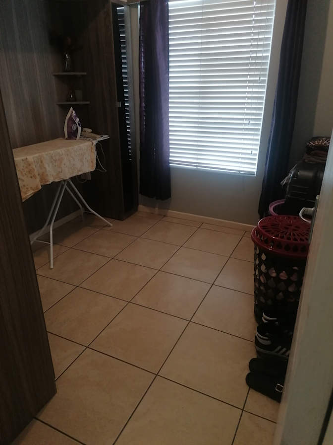 Shylet's room