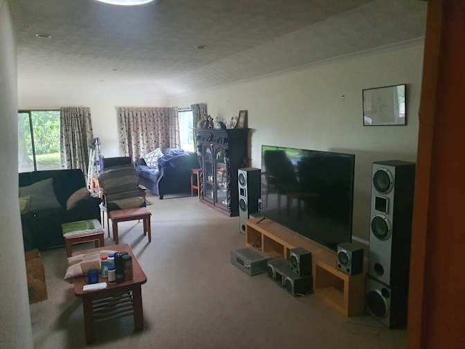 Craig  lambert's room