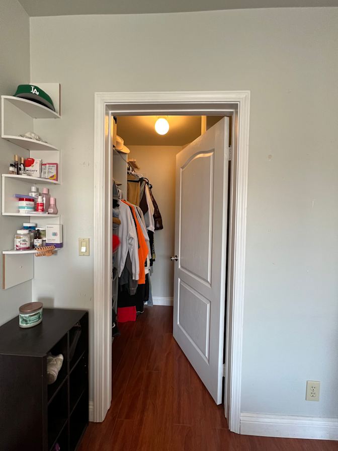 Gabriella Wisdom's room