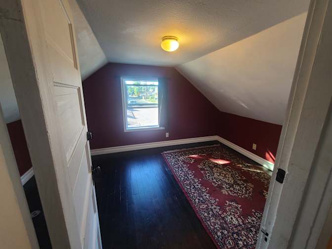 Andy & Nikki's room