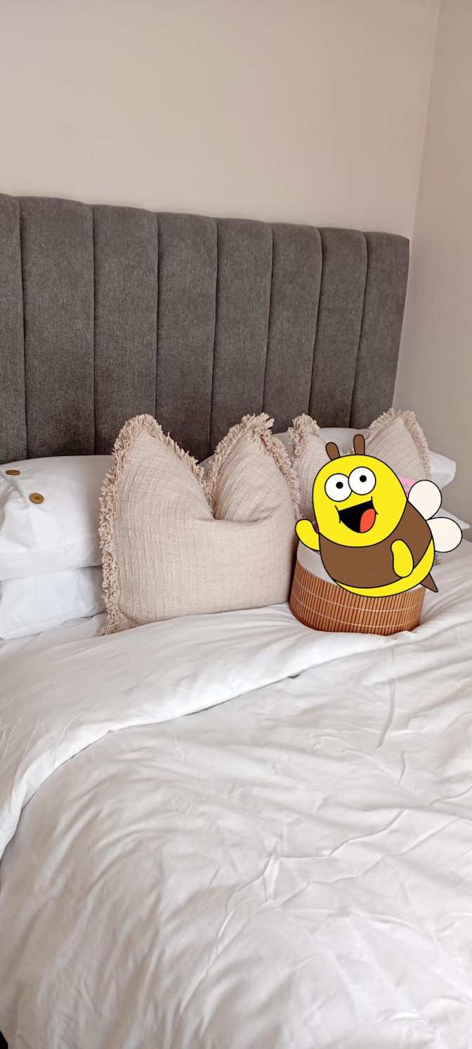 Dithoriso's room