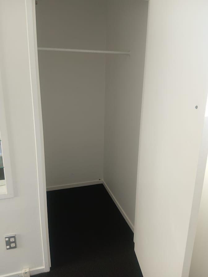 stefan davis's room