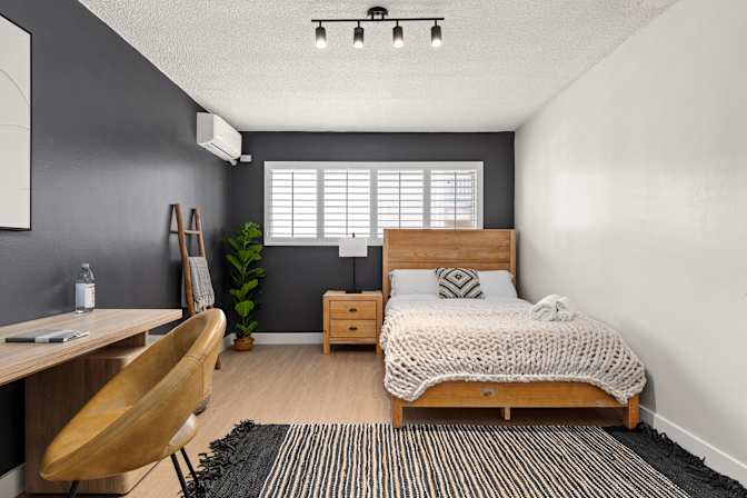 Raffy's room