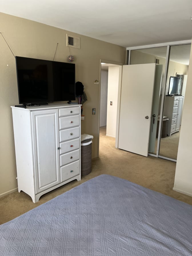Hakim's room