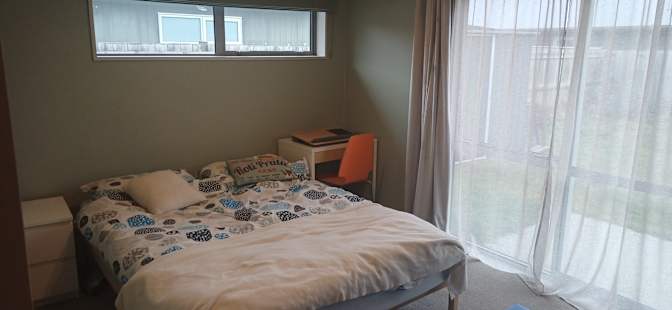 Zoe's room