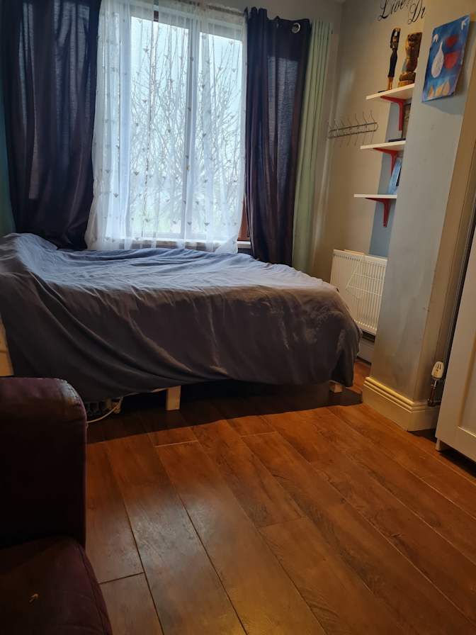 Shan's room