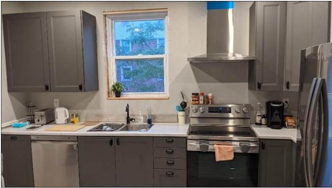 Amiel Jodorkovsky's room