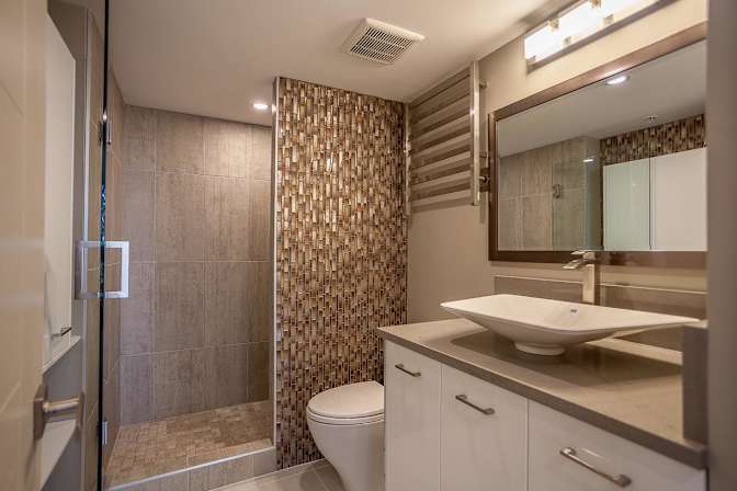Van House's room