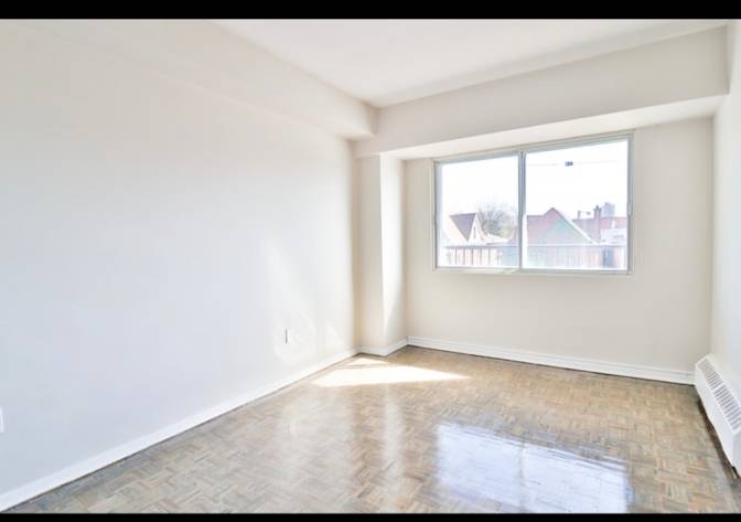 Xing's room