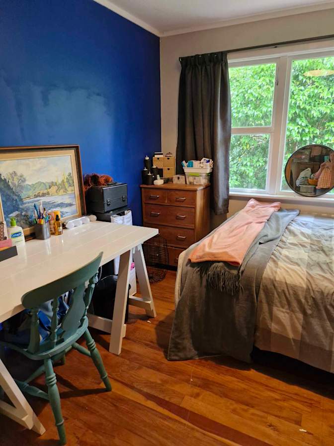 Talia's room