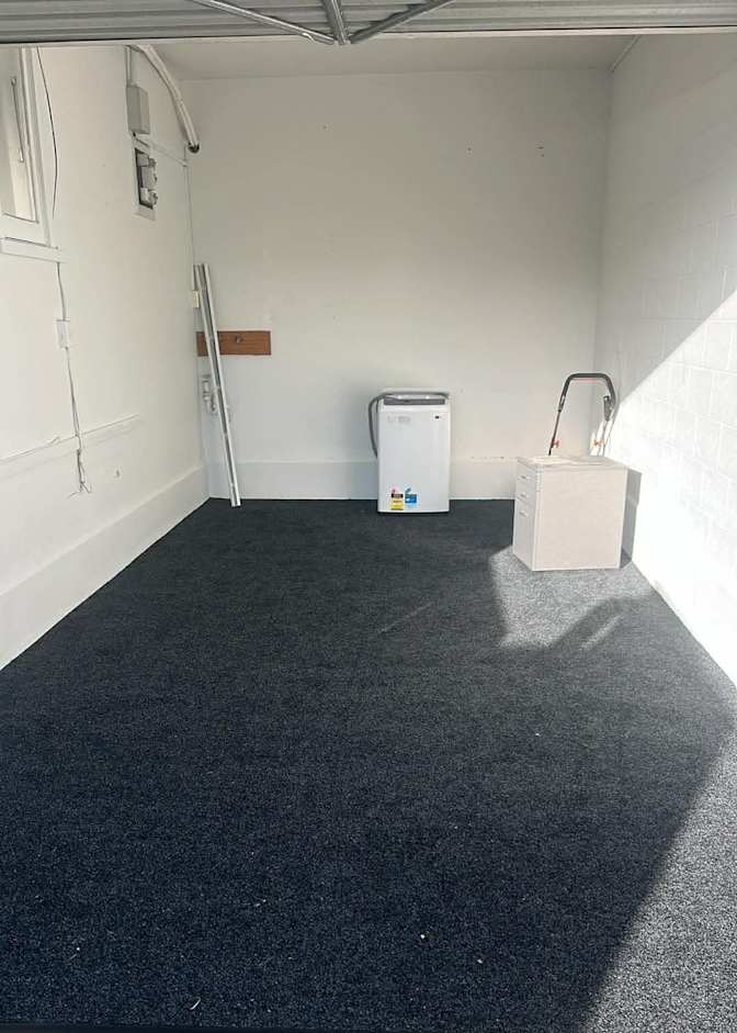 Louis's room