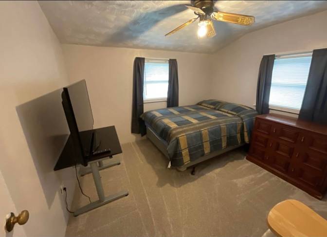 Accredited's room
